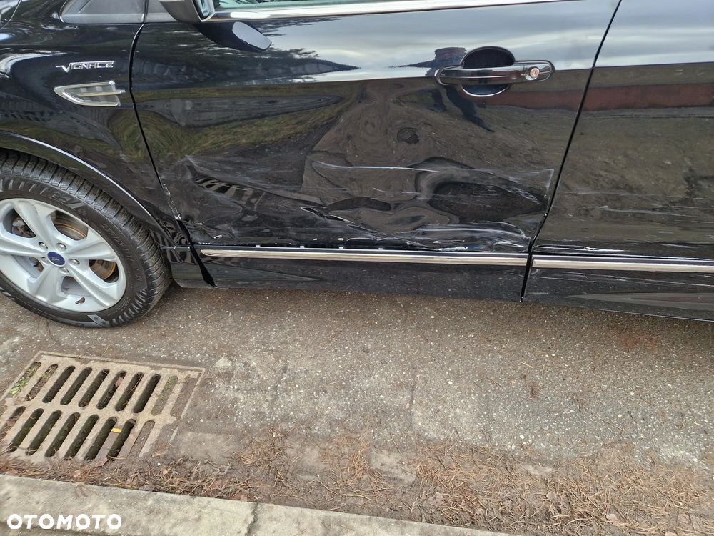 Ford Kuga 2.0 TDCi 4x4 Vignale - 6