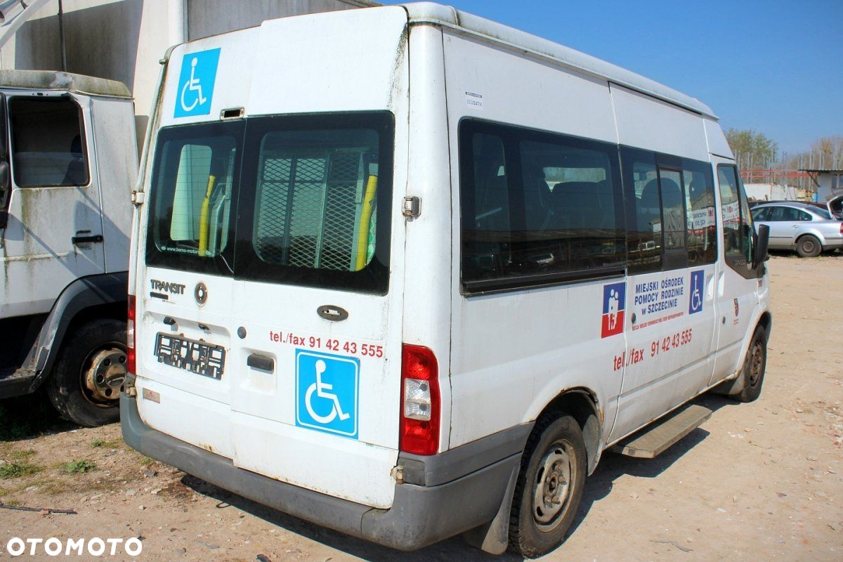 Ford Transit MK7 2006 2.2TDCI Bus (MASKA, ZDERZAK, LAMPA, BŁOTNIK, DRZWI, SZYBA, FOTEL) - 5