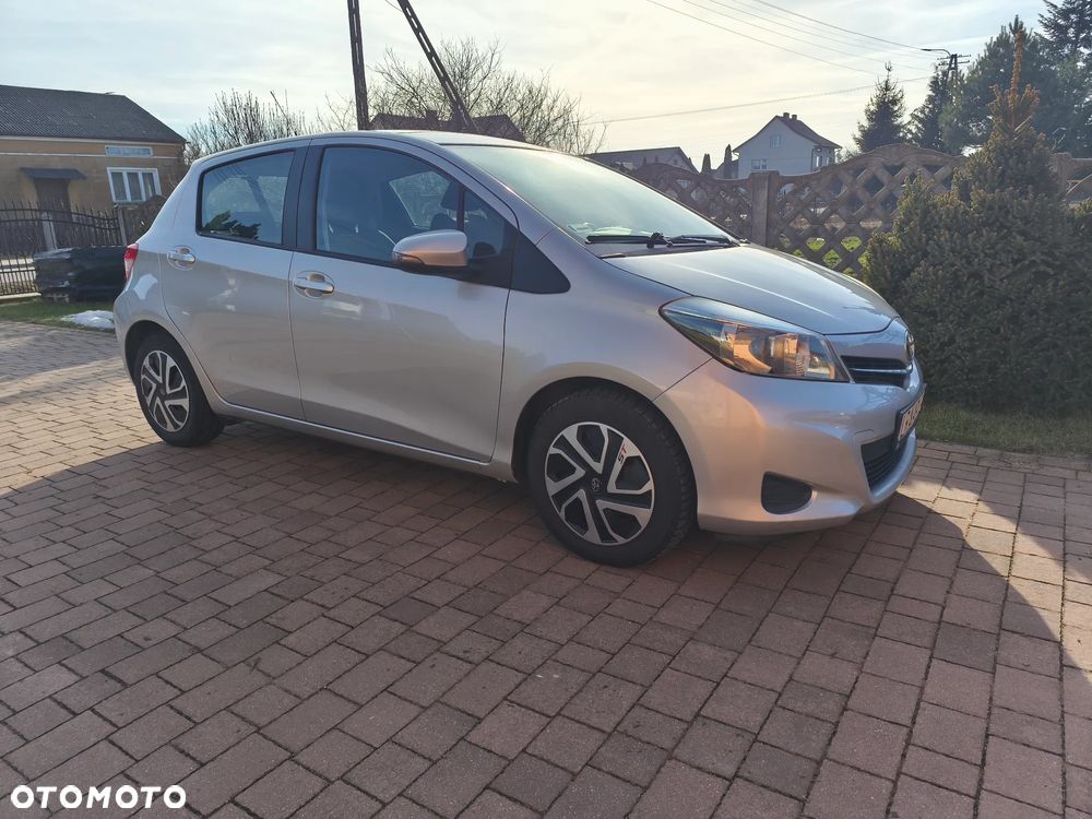 Toyota Yaris 1.33 VVT-i - 1