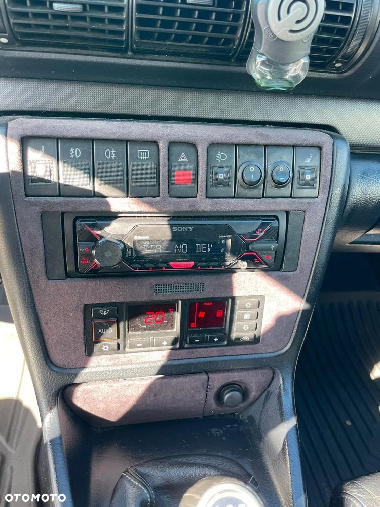 Audi A4 - 8