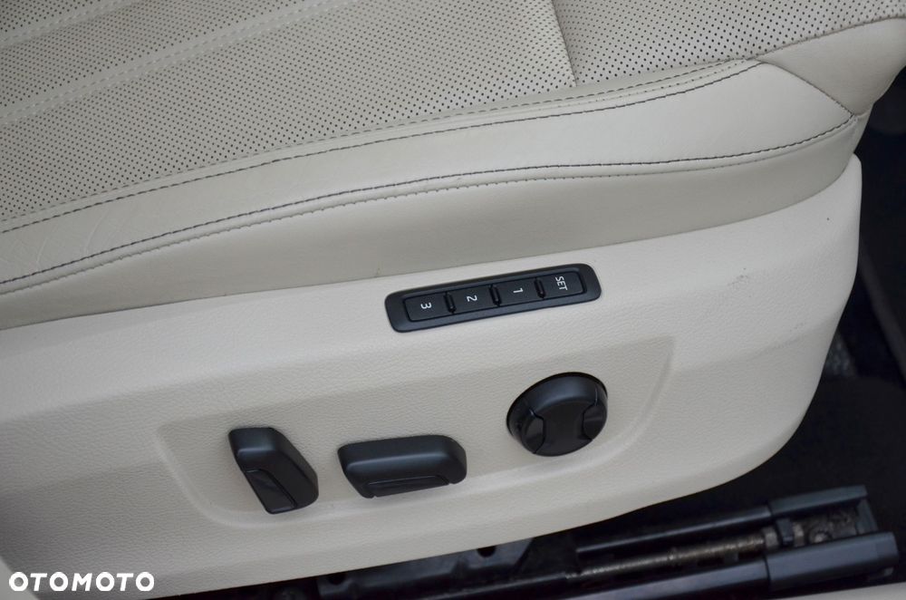 Skoda Superb 1.4 TSI Plug-In Hybrid L&K DSG - 12