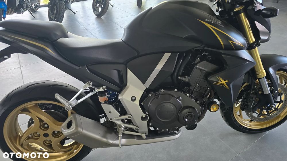 Honda CB - 27