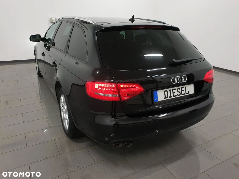 Audi A4 Avant - 29