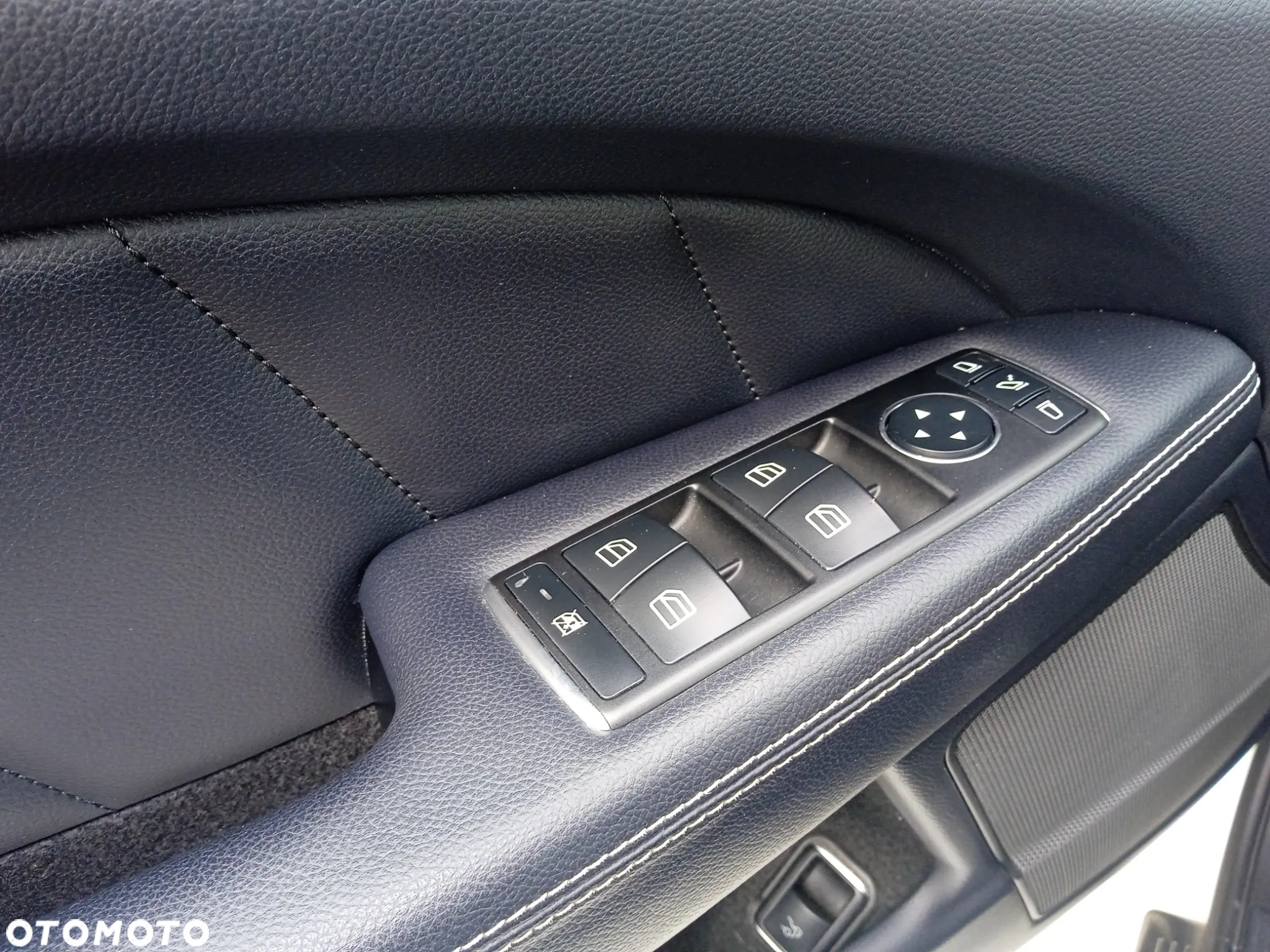 Mercedes-Benz CLS 250 (BlueTEC) d 4-Matic - 18
