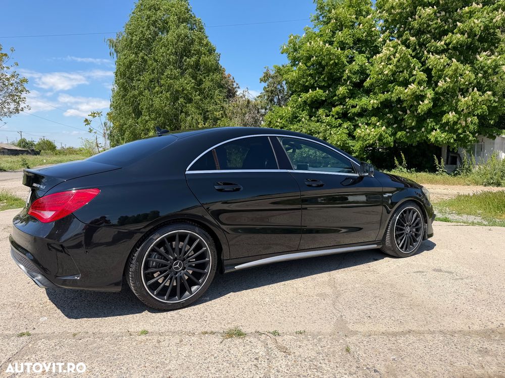 Mercedes-Benz CLA 45 AMG - 6
