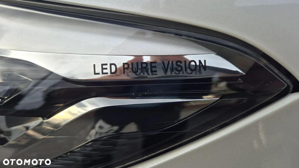 Renault Captur ENERGY TCe 120 Bose Edition - 17