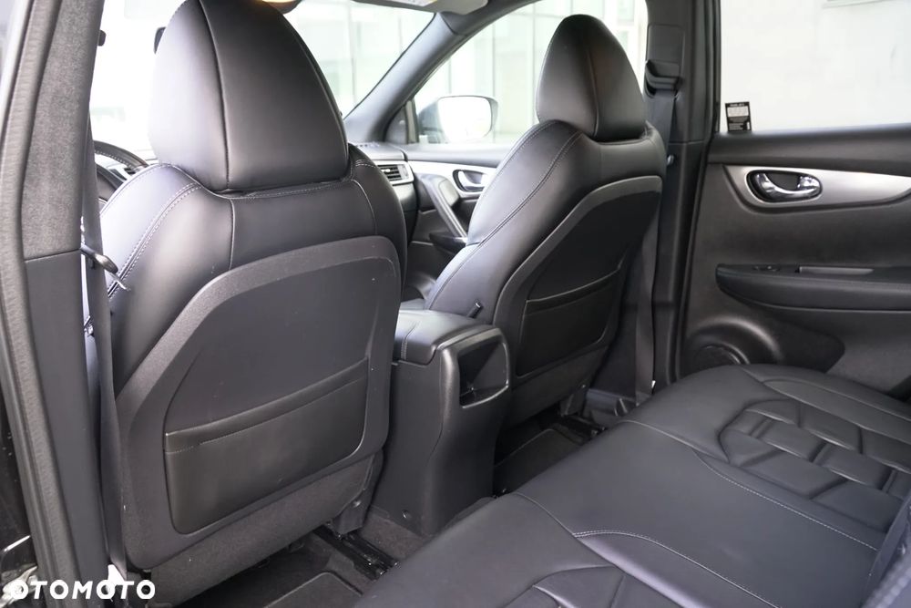 Nissan Qashqai 1.2 DIG-T Tekna+ - 27