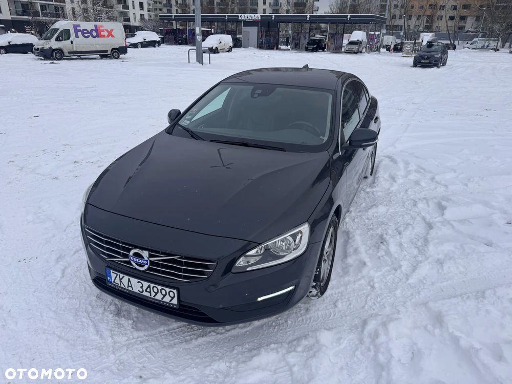 Volvo S60 D2 Momentum - 15