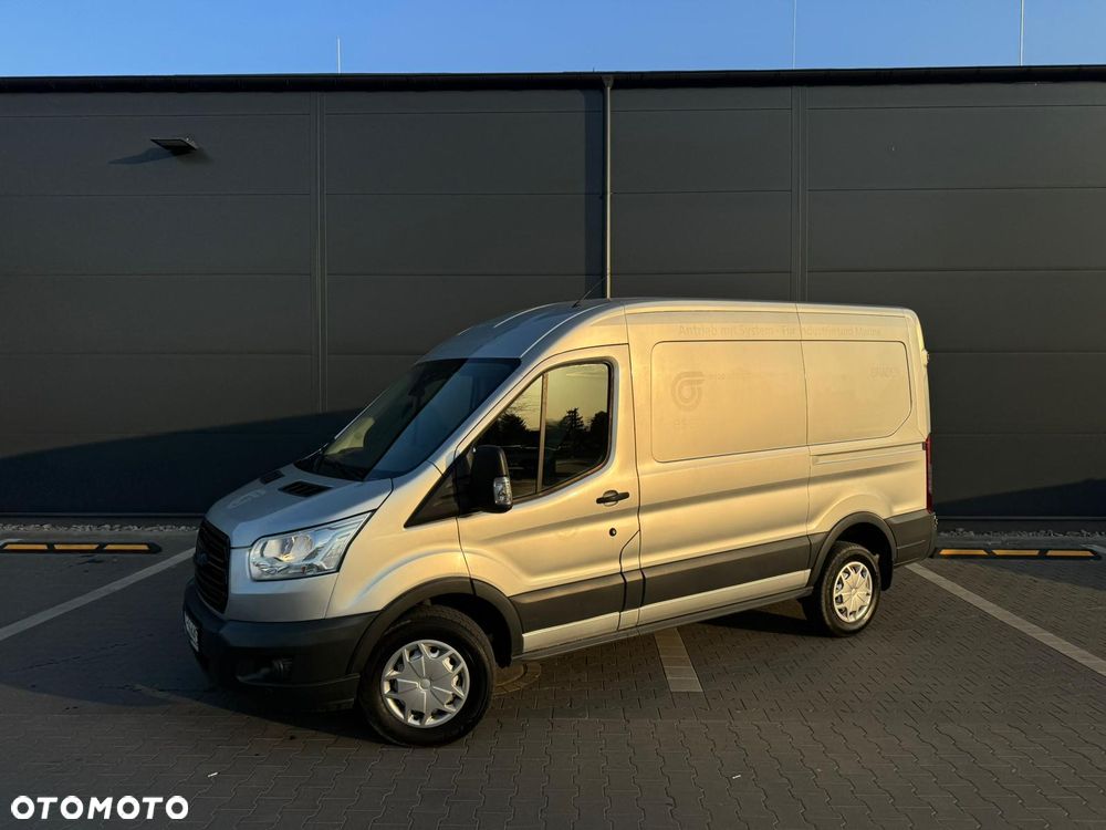 Ford Transit - 1