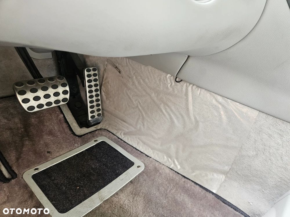 Mercedes-Benz SL 500 7G-TRONIC - 23