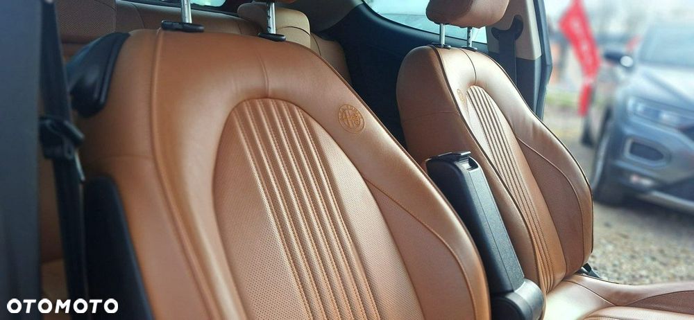 Alfa Romeo Mito - 17