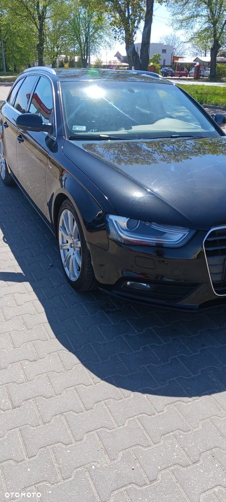 Audi A4 Avant 2.0 TDI DPF clean diesel S line Sportpaket - 10
