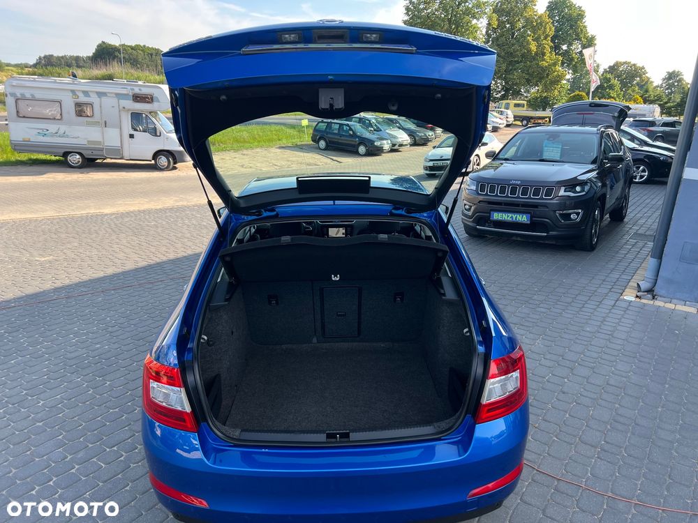 Skoda Octavia 2.0 TDI Ambition DSG - 21