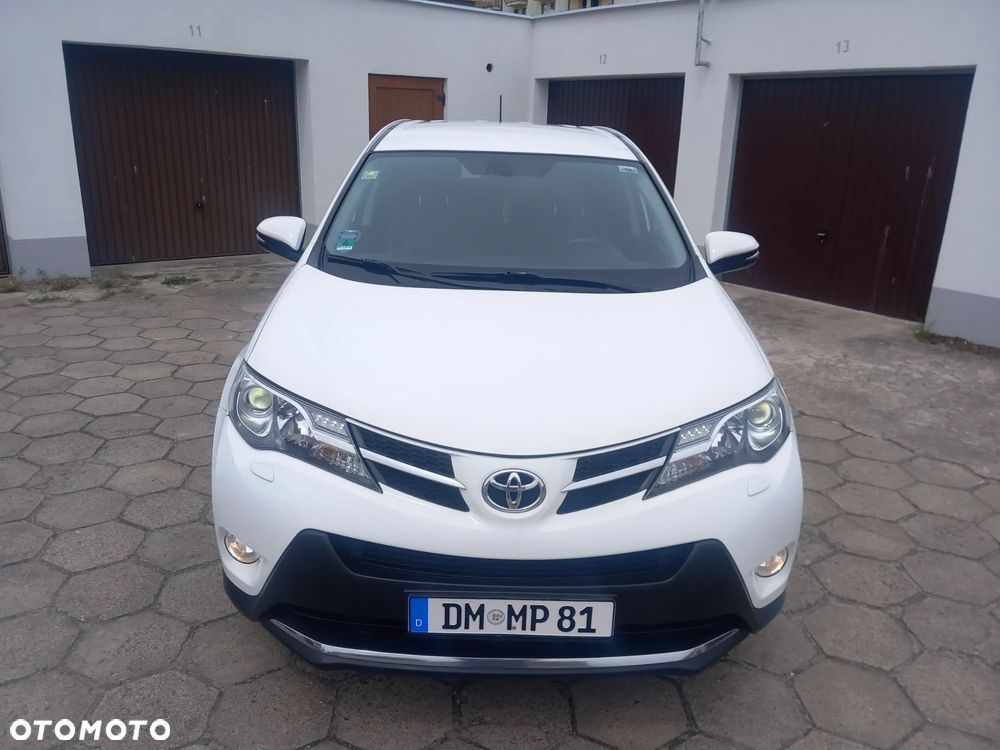 Toyota RAV4 - 2