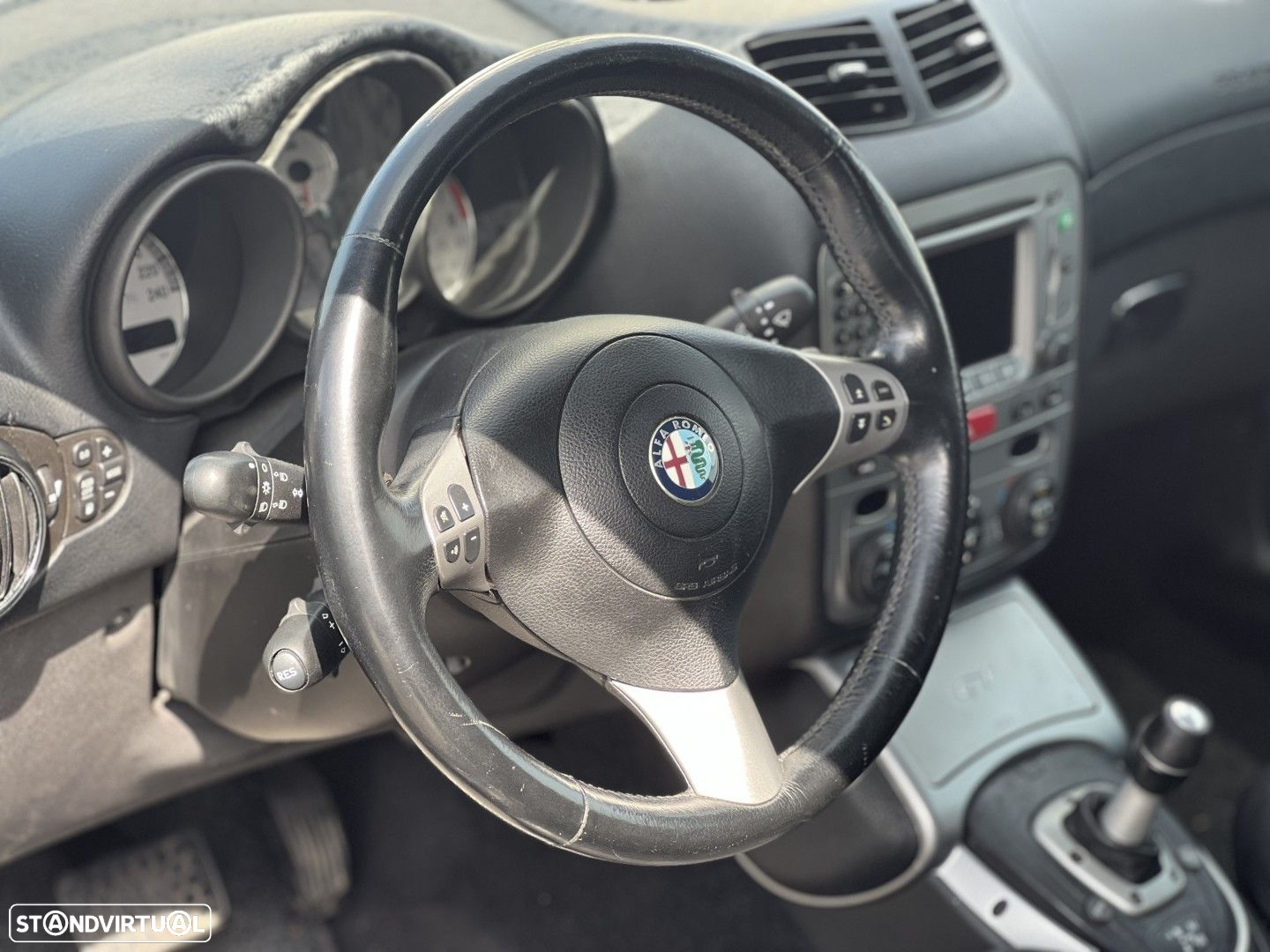 Alfa Romeo GT 2.0 JTS Selespeed - 10