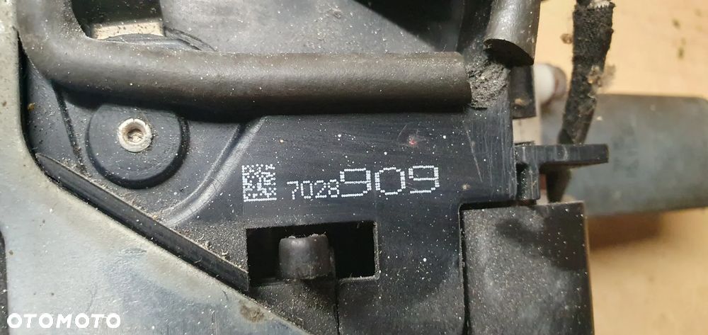 Zamek lewy tył tylny dociąg BMW 7 E65 7028909 - 7