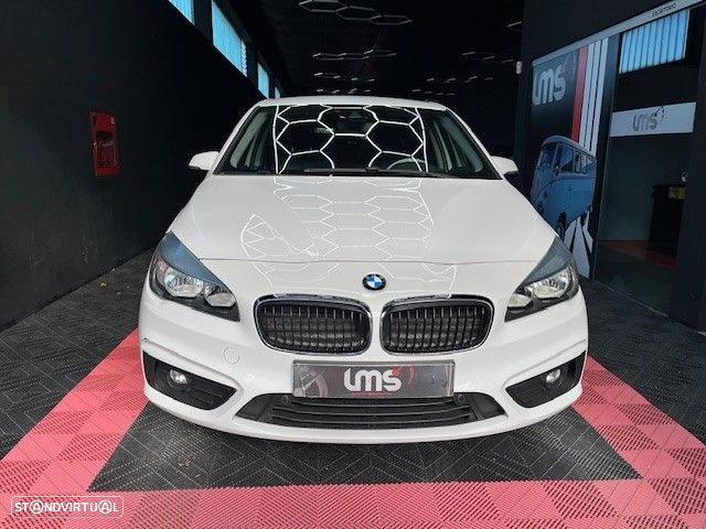 BMW 216 Active Tourer d - 2