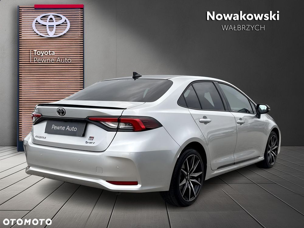 Toyota Corolla 1.8 Hybrid GR Sport Dynamic - 5