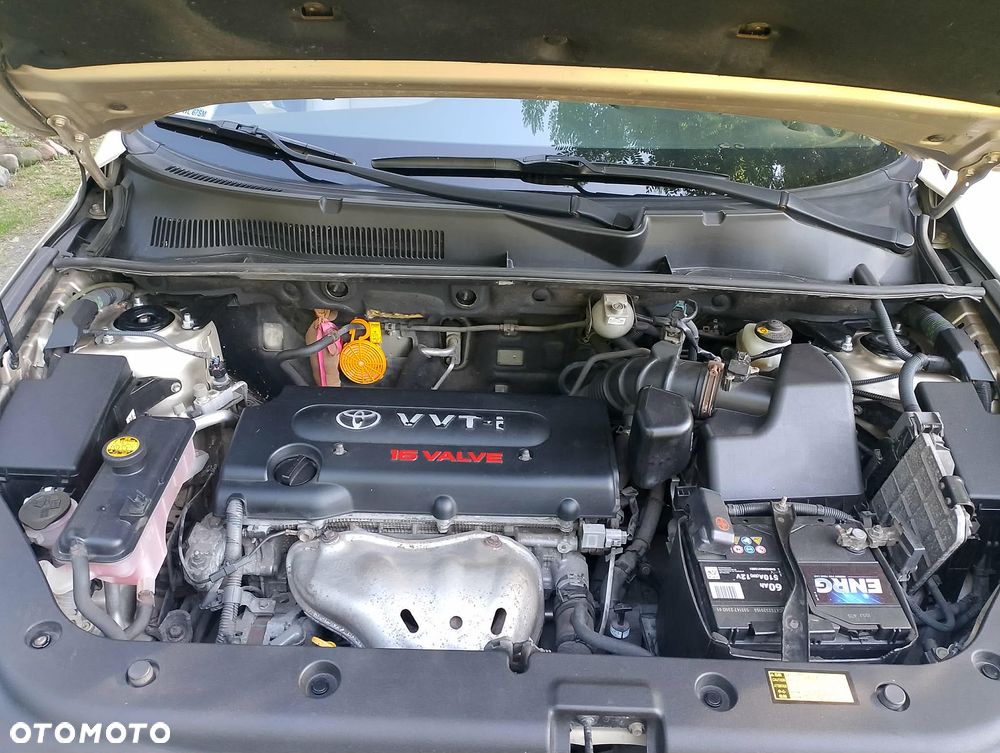Toyota RAV4 - 14