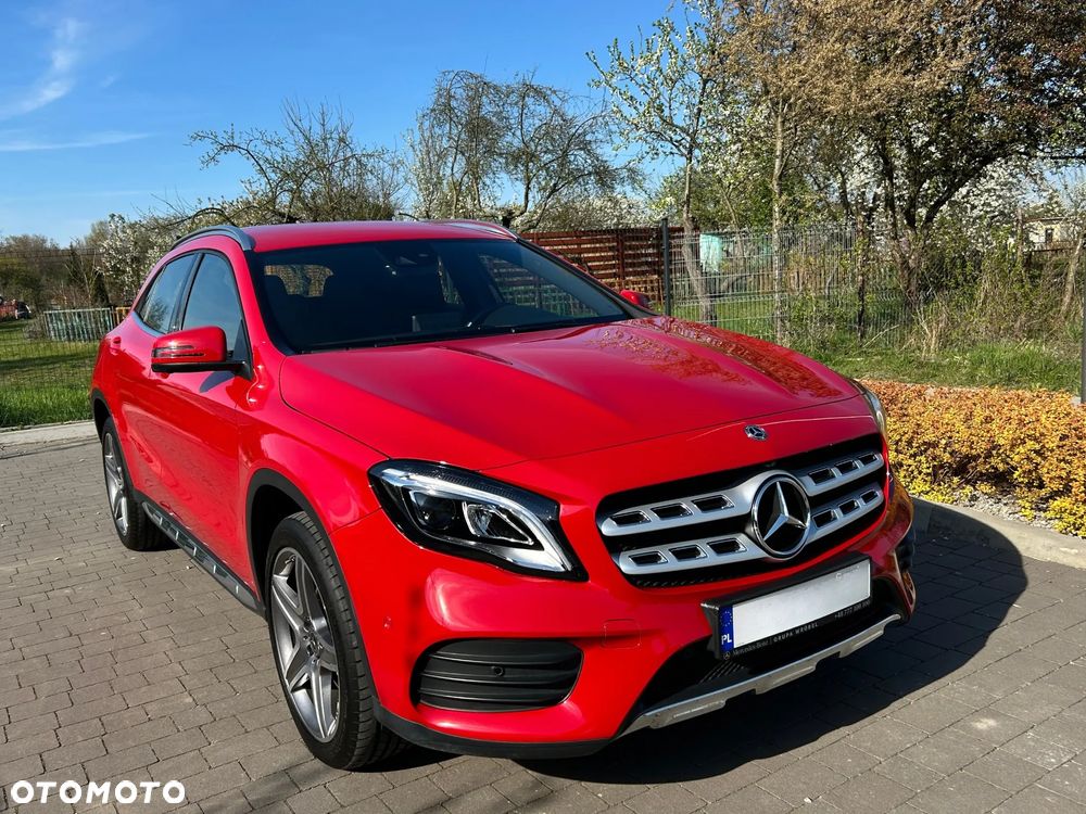 Mercedes-Benz GLA 220 4-Matic - 3