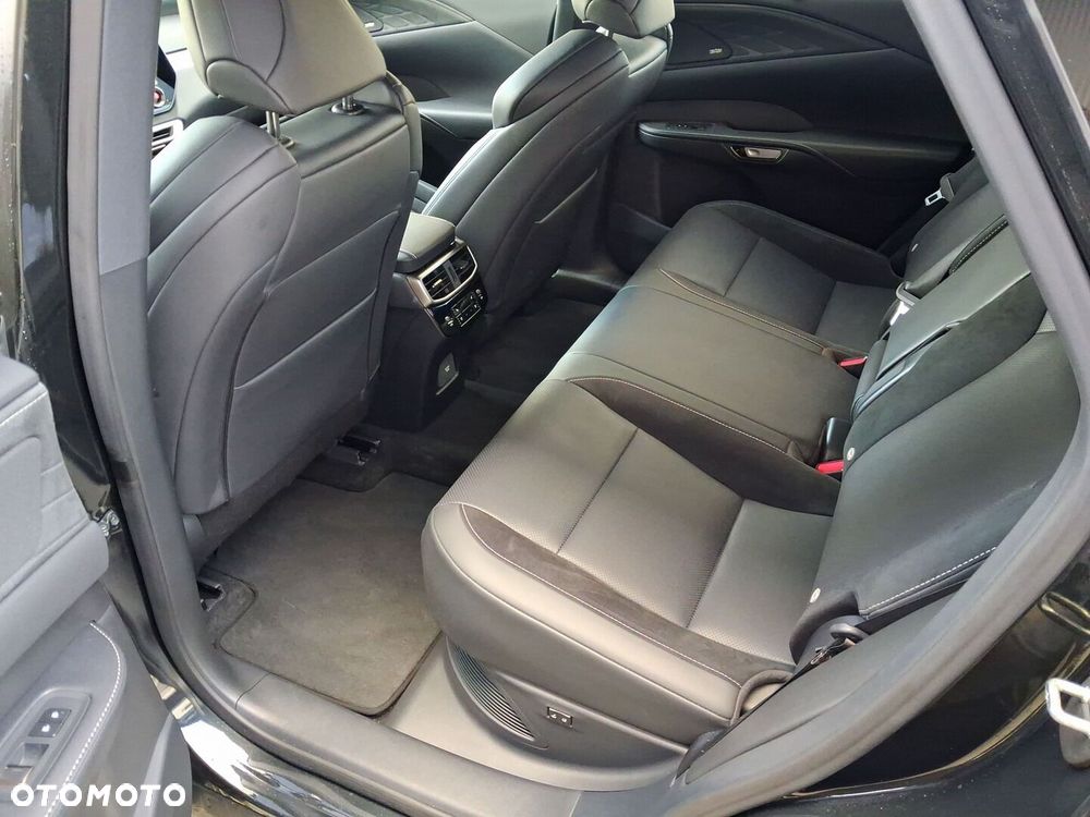 Lexus RX - 21