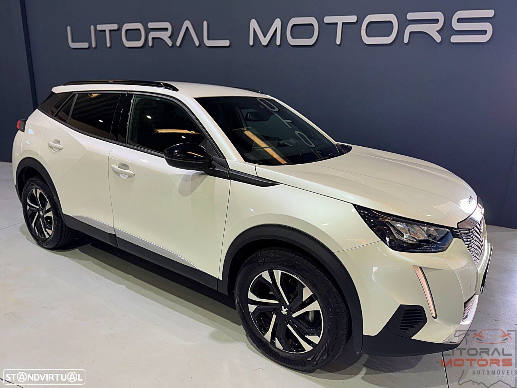 Peugeot 2008 1.2 PureTech Allure - 1