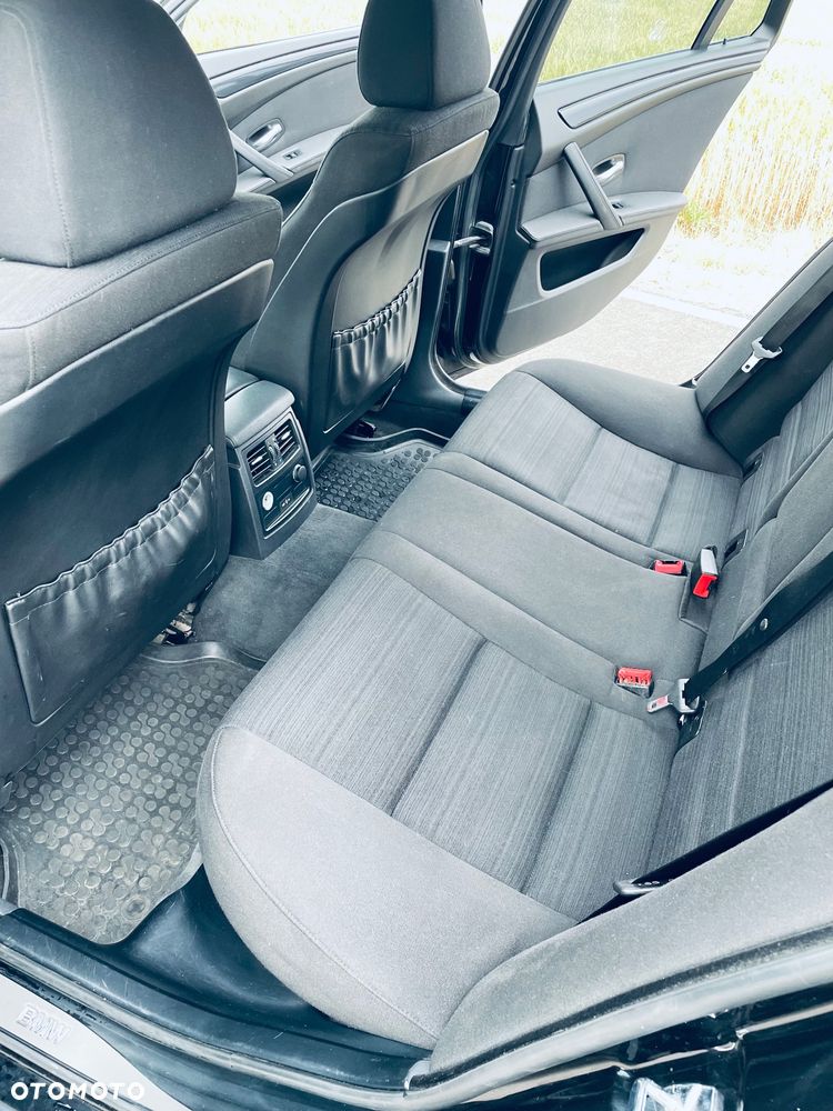 BMW Seria 5 520d - 5