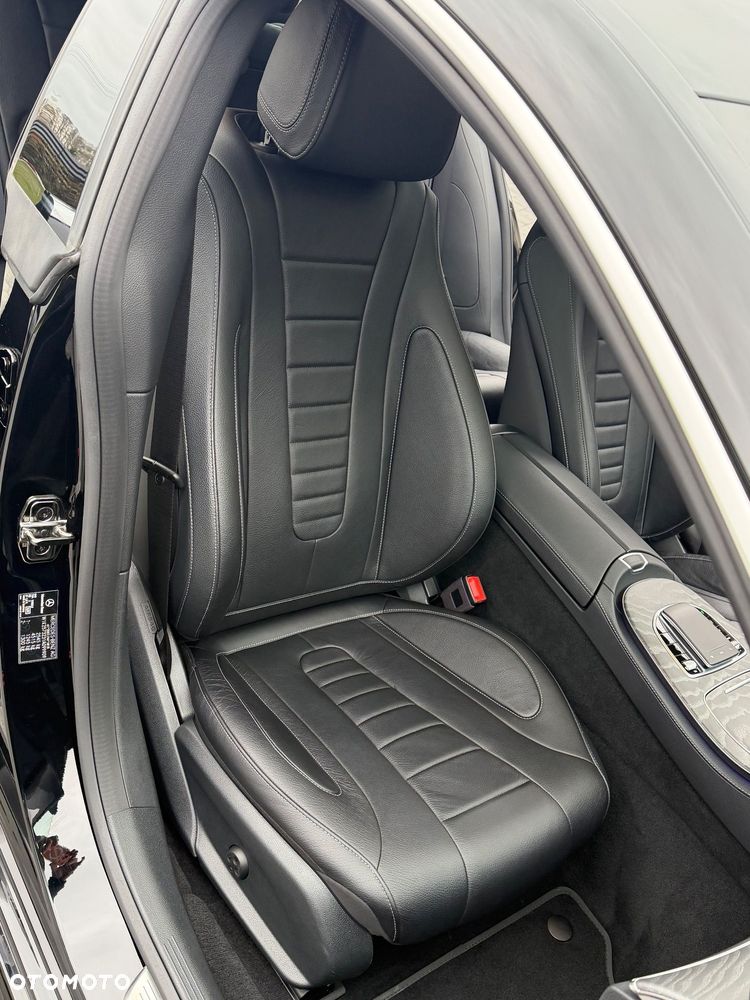 Mercedes-Benz CLS 400 d 4-Matic AMG - 16