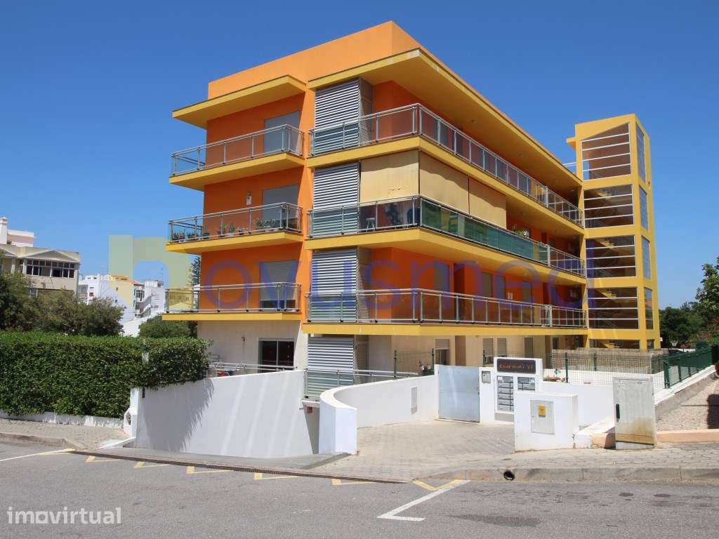 Apartamento T4 com Garagem em Portimão - Grande imagem: 2/36