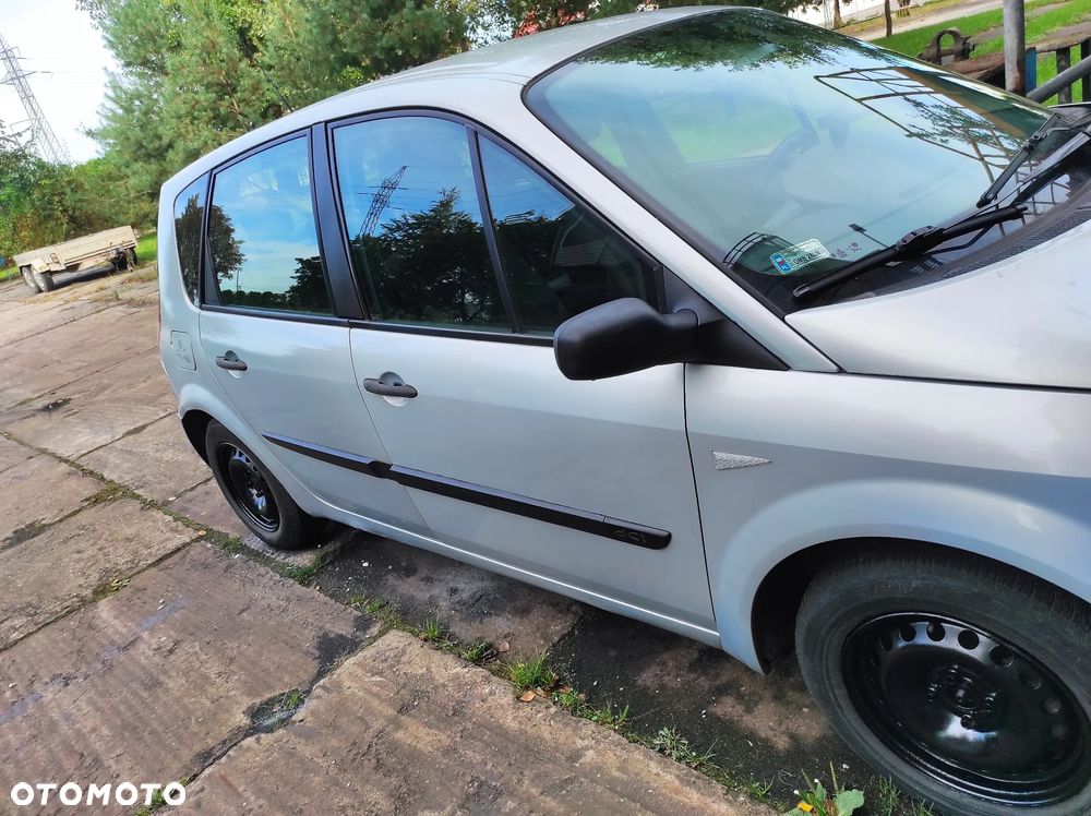 Renault Scenic 1.5 dCi Authentique - 2