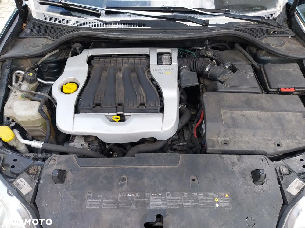 Renault Laguna 2.0 16V Dynamique - 11
