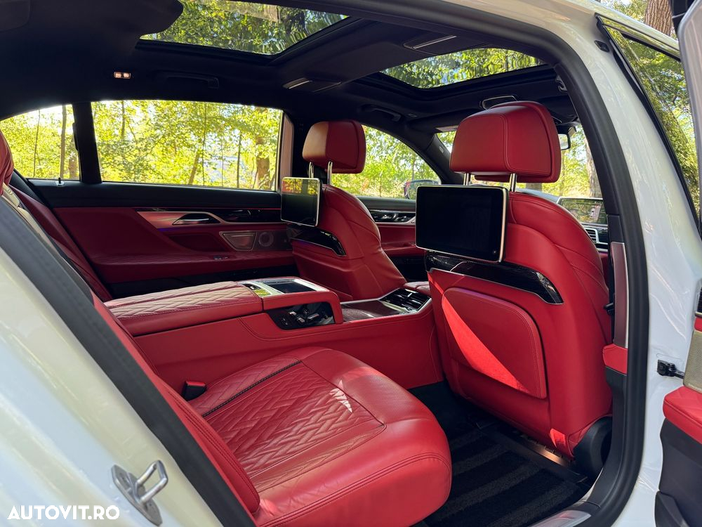 BMW Seria 7 750Li xDrive - 17