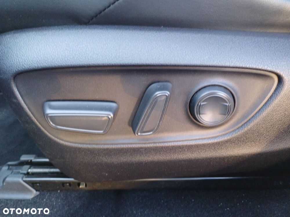 Toyota RAV4 2.5 Hybrid Selection 4x4 - 23