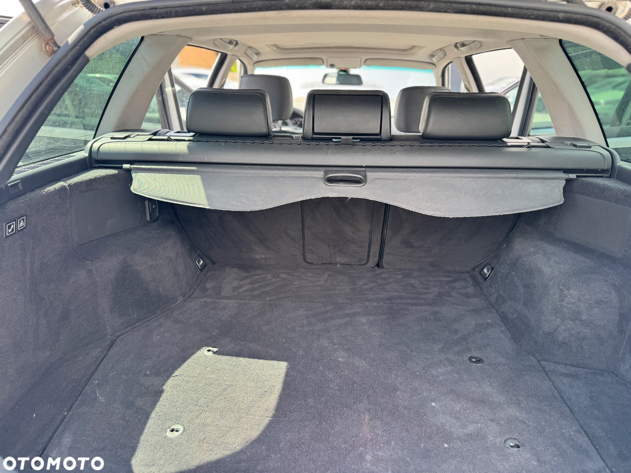 BMW Seria 3 330i Touring Edition Sport - 10