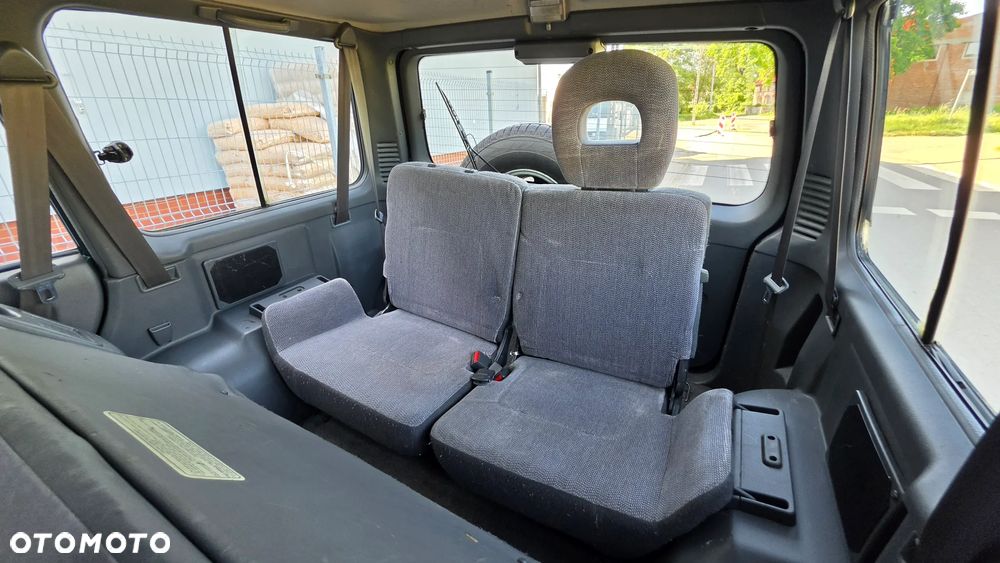 Mitsubishi Pajero - 10