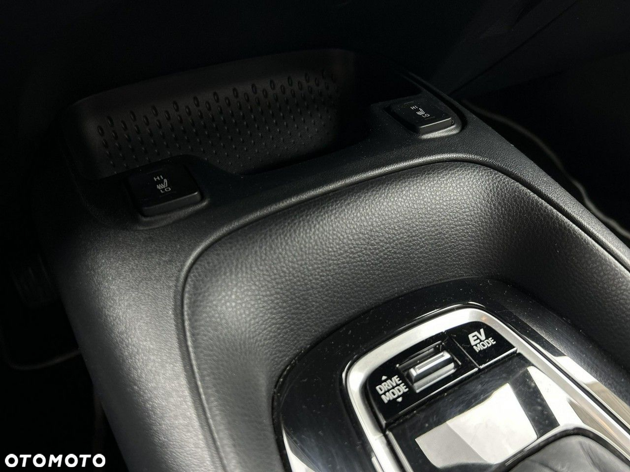 Toyota Corolla - 23