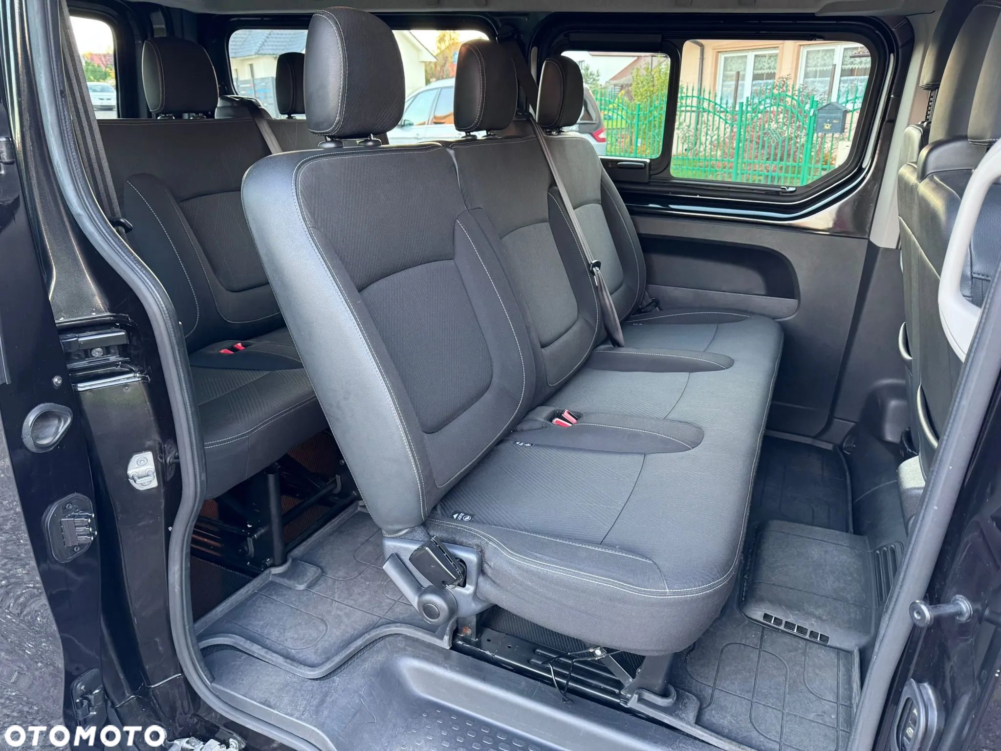 Renault Trafic dCi 120 Combi Start - 11
