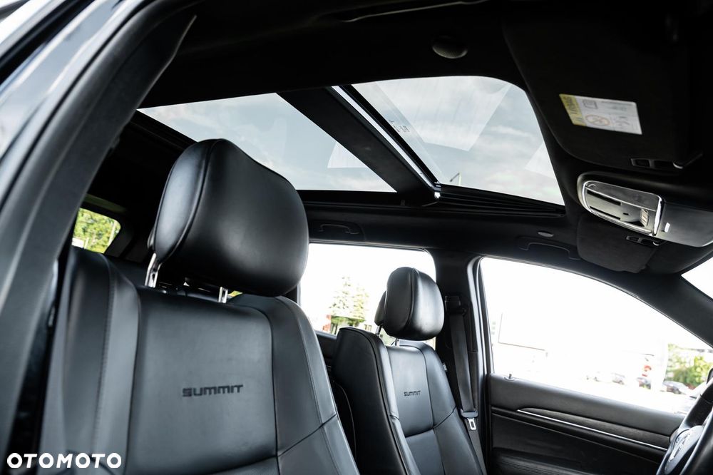 Jeep Grand Cherokee 3.0 CRD Overland Summit - 36