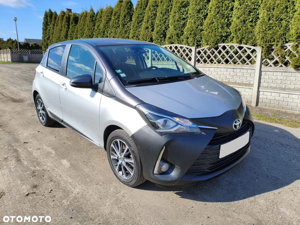 Toyota Yaris 1.5 20th Anniversary CVT - 8