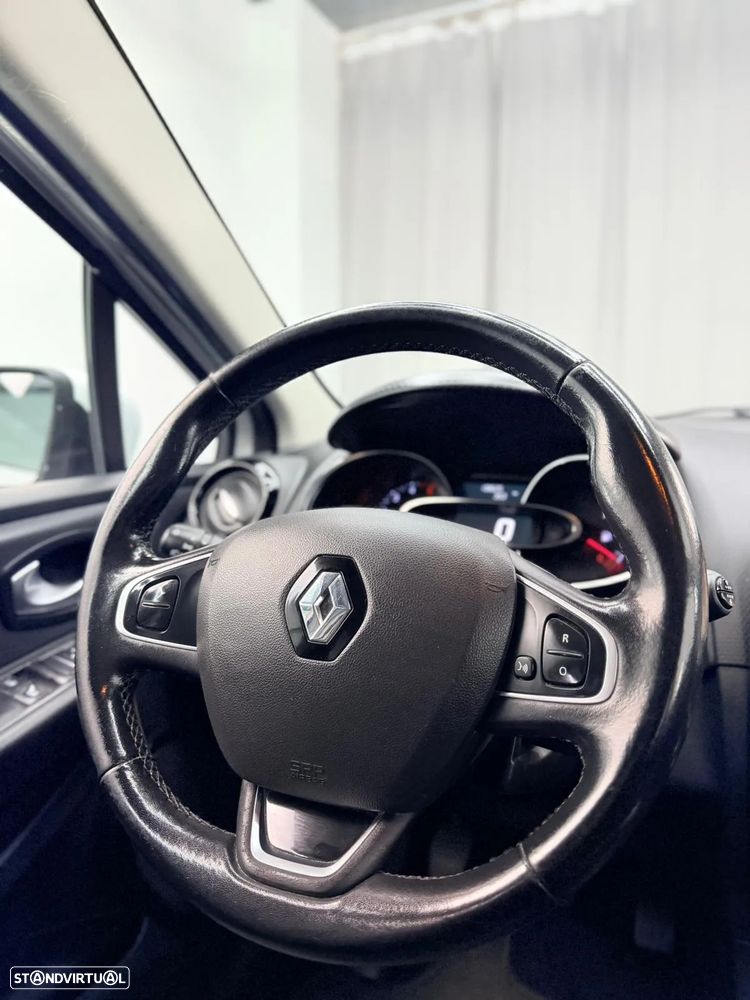 Renault Clio 1.5 dCi Comfort - 13