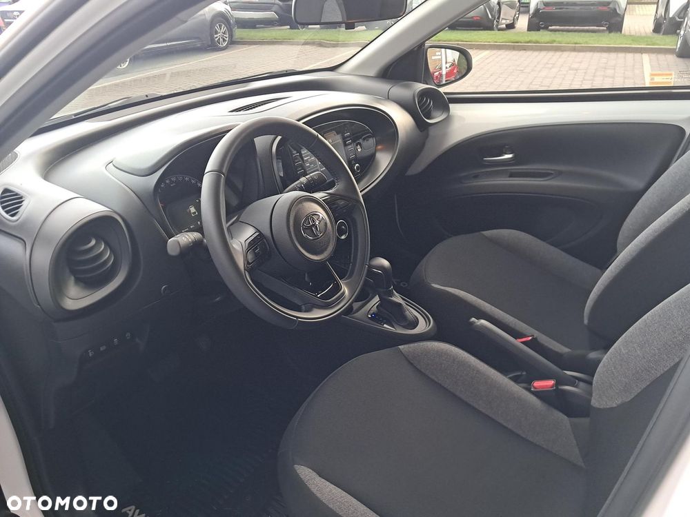 Toyota Aygo X - 28