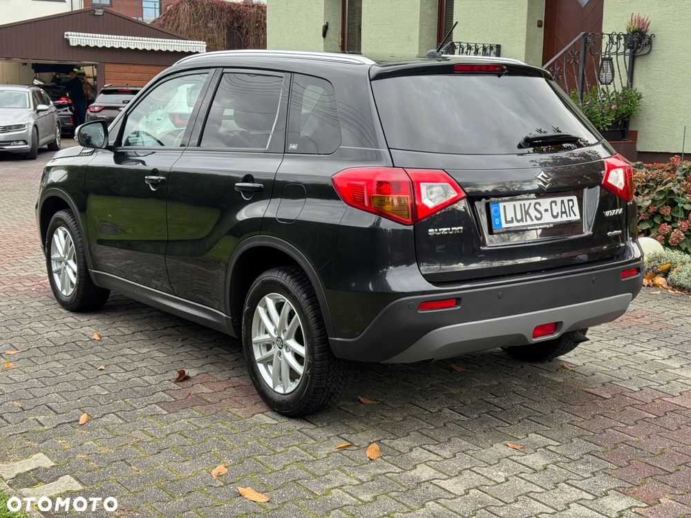 Suzuki Vitara - 3
