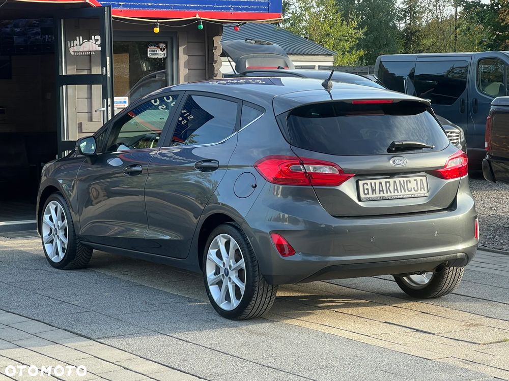 Ford Fiesta - 8