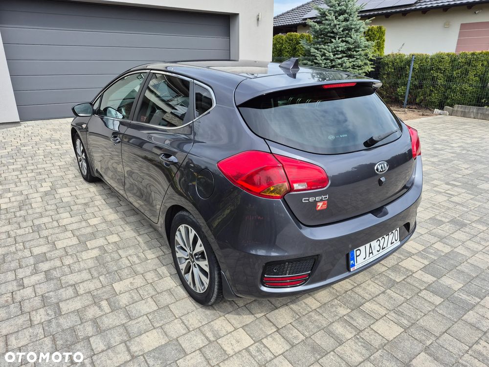 Kia Ceed 1.6 GDI Smart Plus DCT - 6