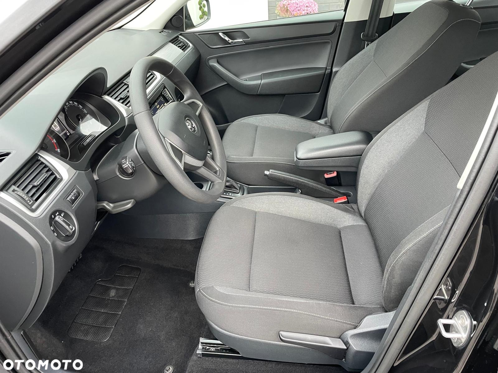 Skoda RAPID 1.2 TSI Drive DSG - 8