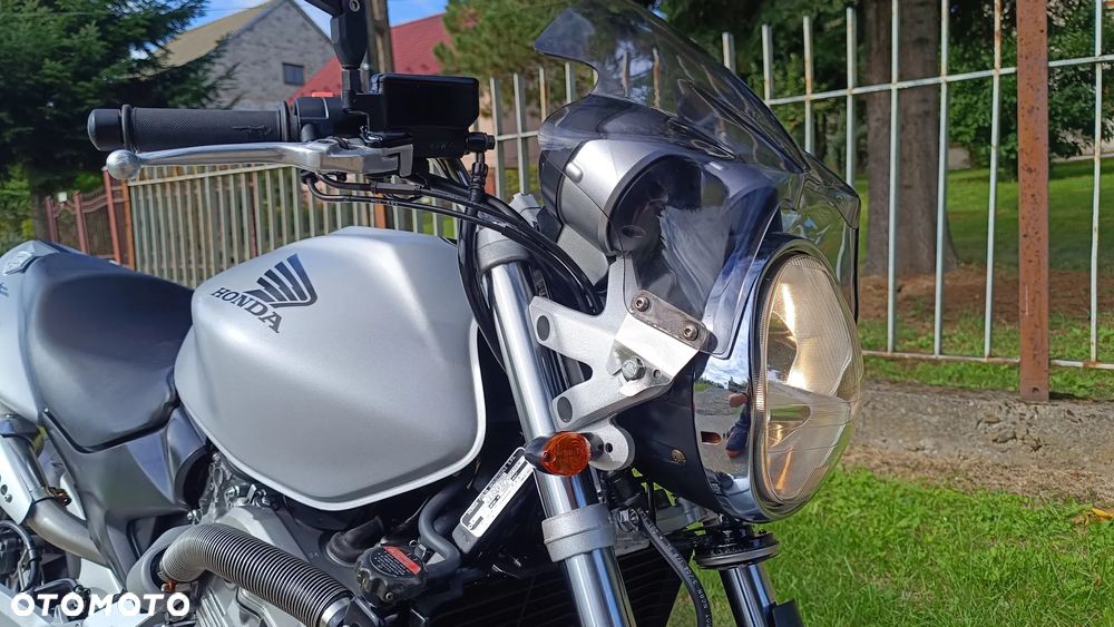 Honda CB - 16