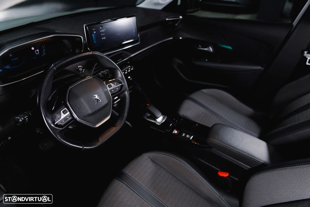 Peugeot e-2008 50 kWh Allure Pack - 17
