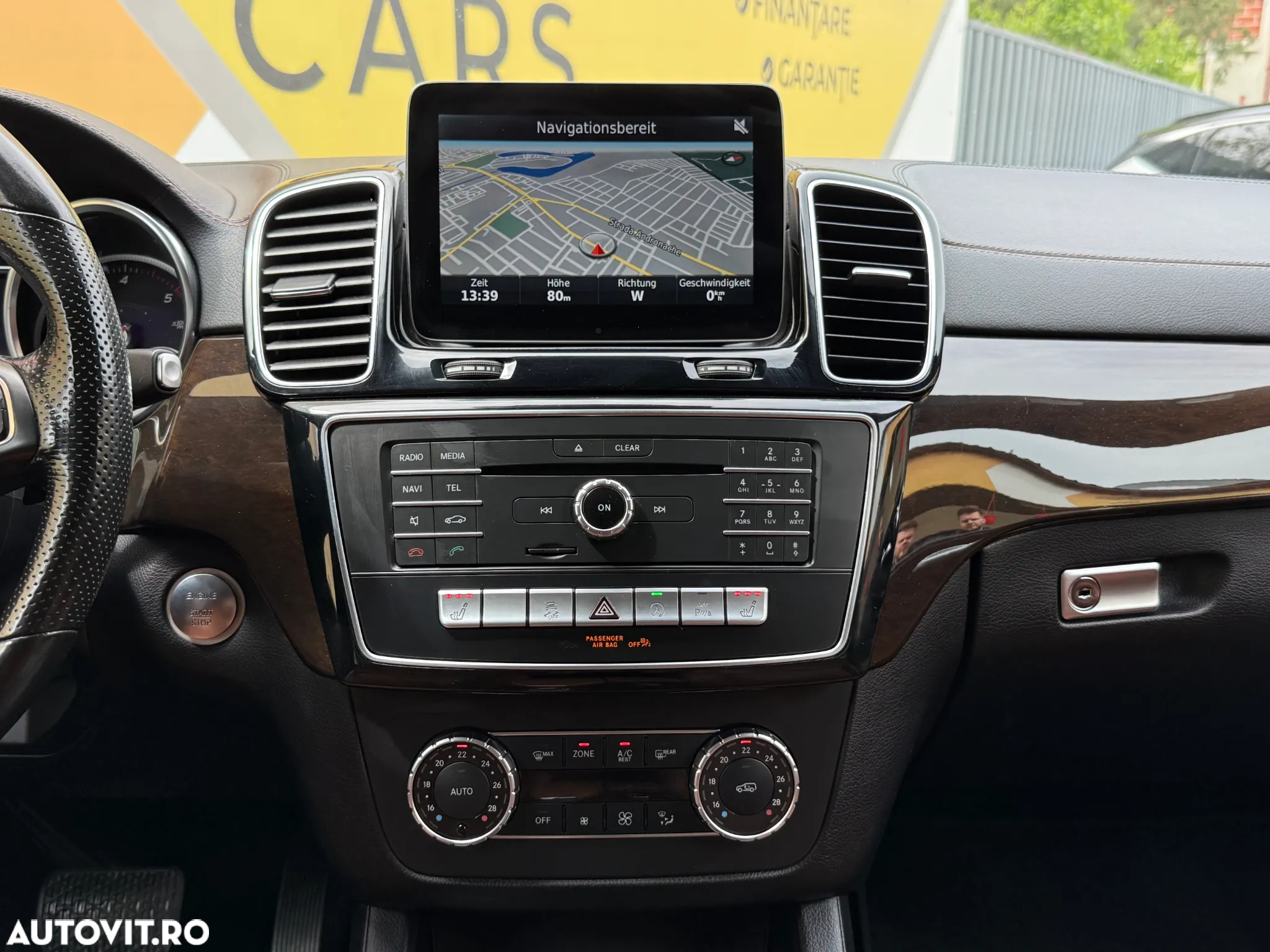 Mercedes-Benz GLE 350 d 4Matic 9G-TRONIC AMG Line - 17