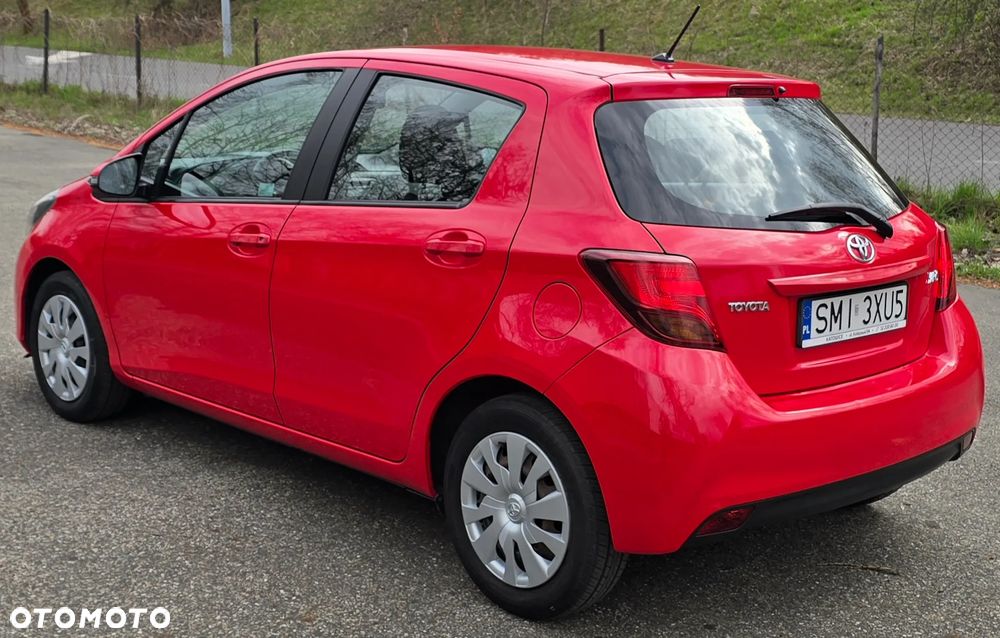 Toyota Yaris 1.33 Active EU6 - 3