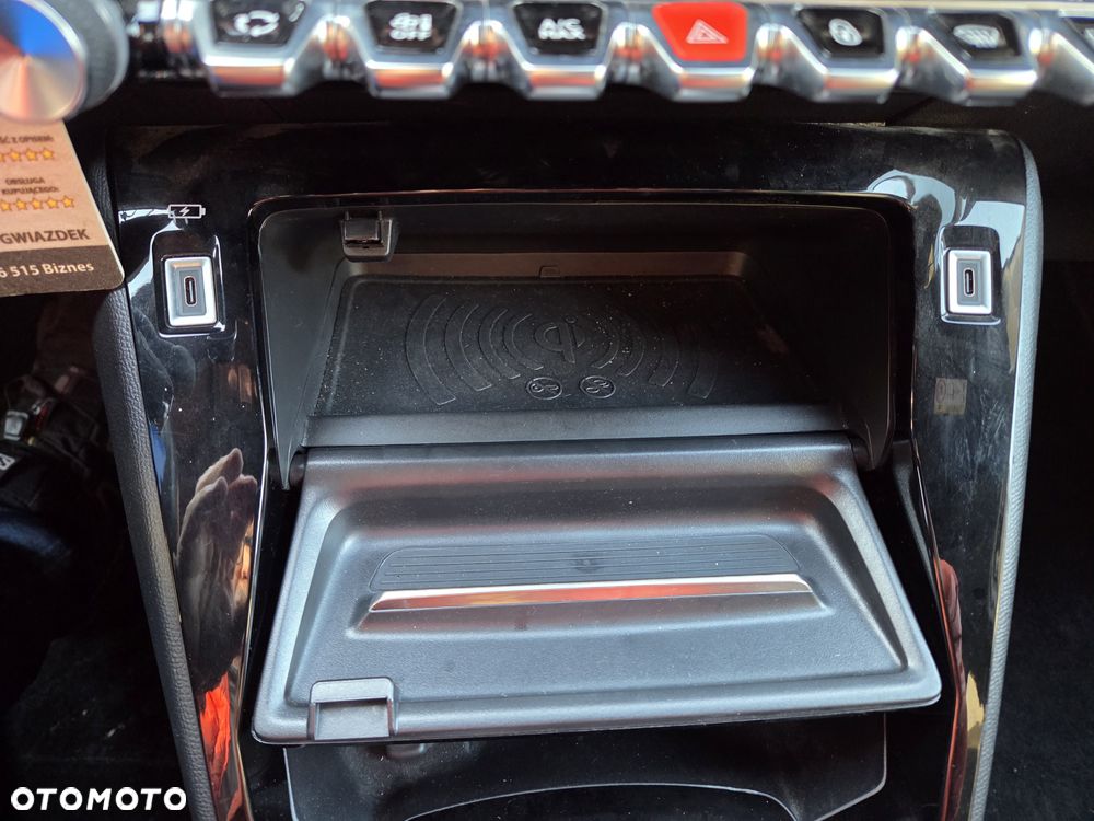 Peugeot 2008 1.2 Pure Tech GPF Allure S&S EAT6 - 35